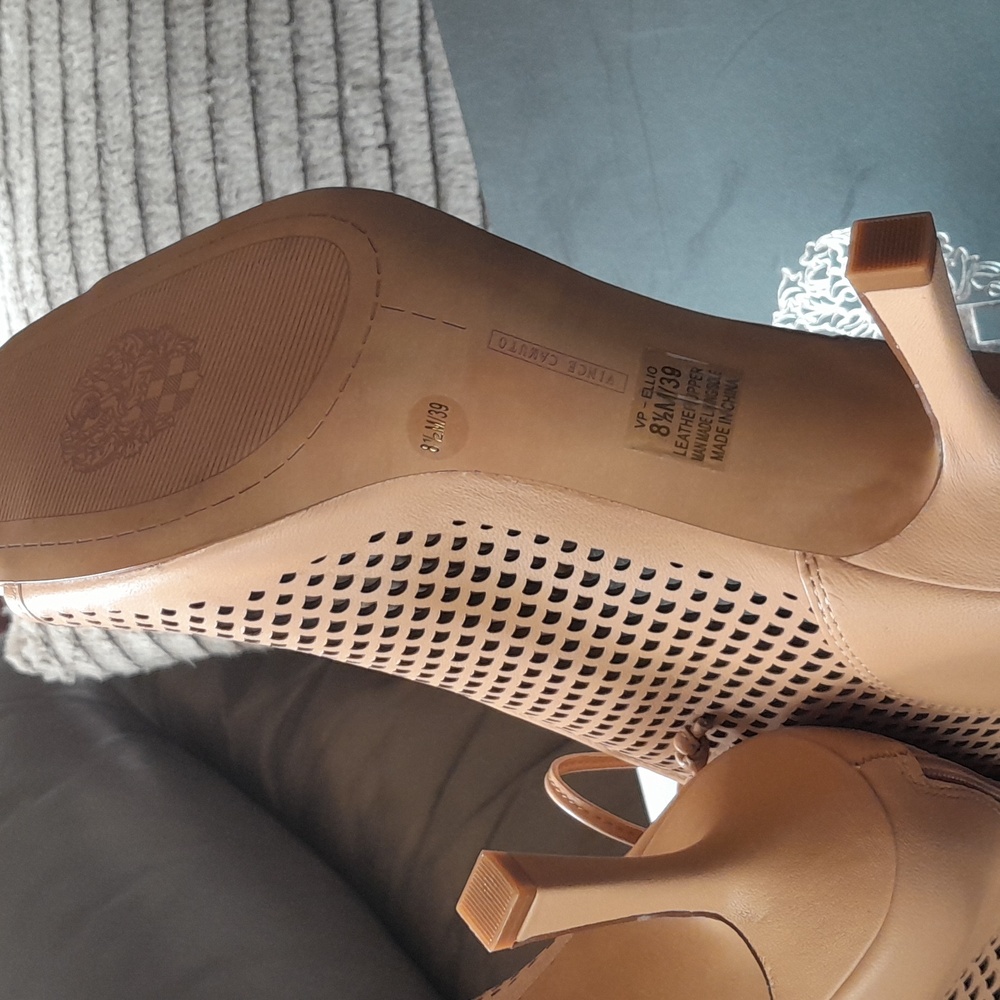 Vince Camuto Tan Heeled Boots with Perforated Design - Picture 6 of 6